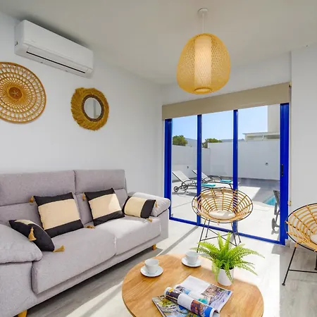 Vila Montalban By *